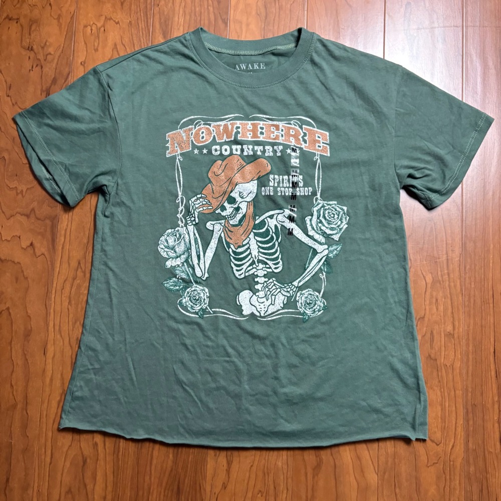 Awake Nowhere Country Spirits Skeleton Cowboy Graphic Tee Green Medium NWOT